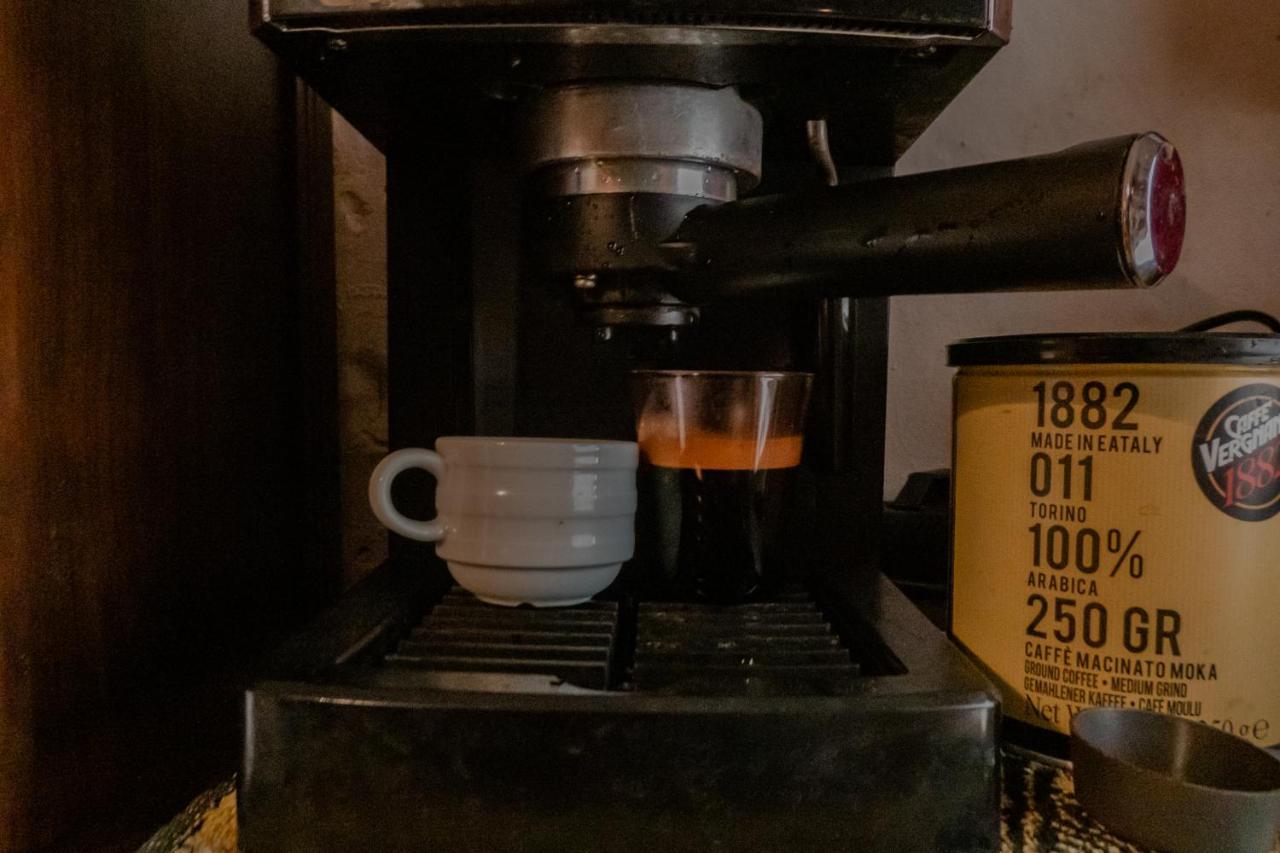 Passaggio A Sud Ovest Acomodação com café da manhã Iglesias Exterior foto
